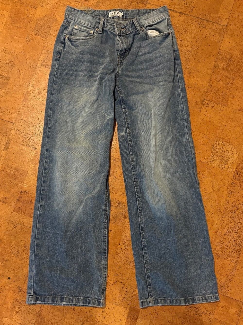Refuge Skater Jeans 03